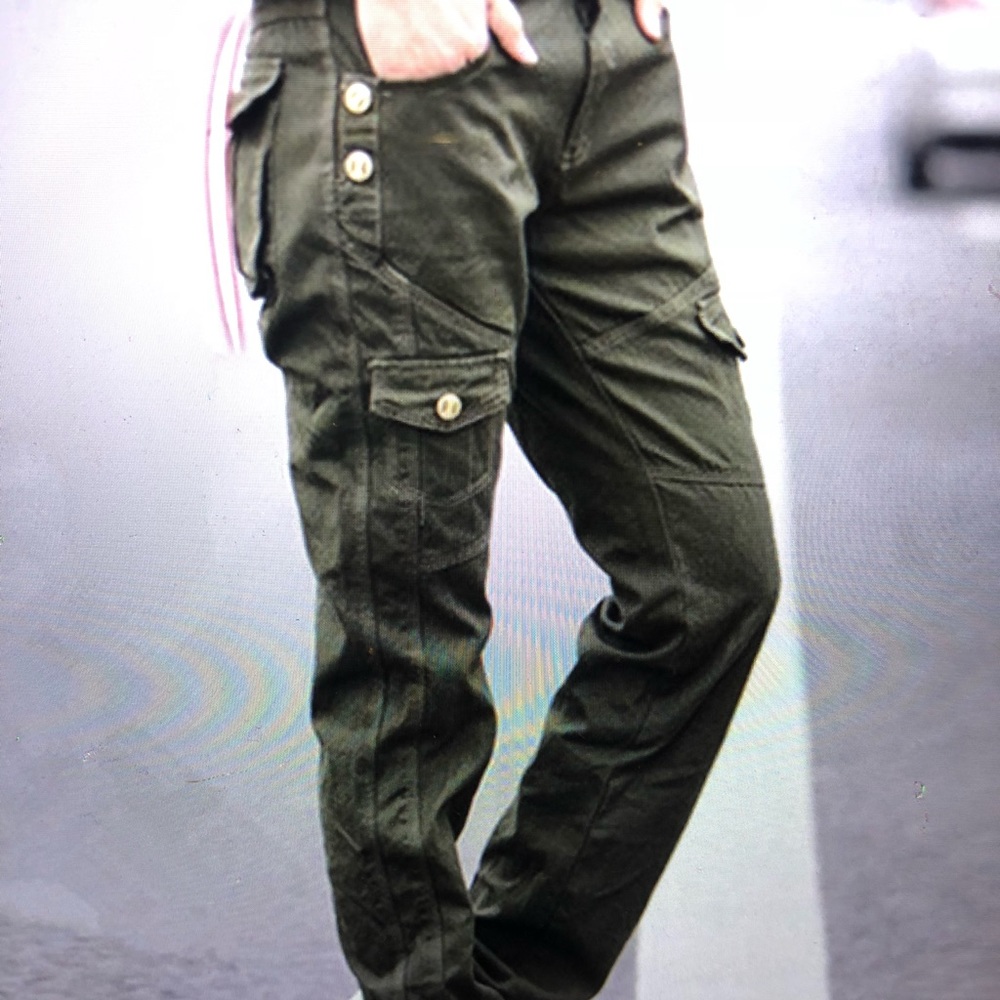👖NWT Army green cargo jeans